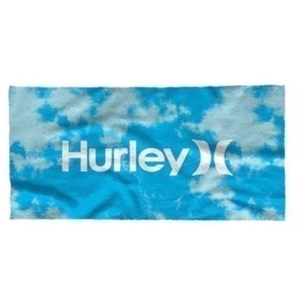 NWT. HURLEY OAO Lightning Beach Towel